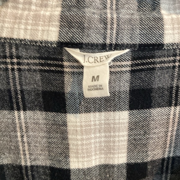 2/$30 🖤🩶 J Crew flannel tunic 🖤🩶 medium - Picture 5 of 8